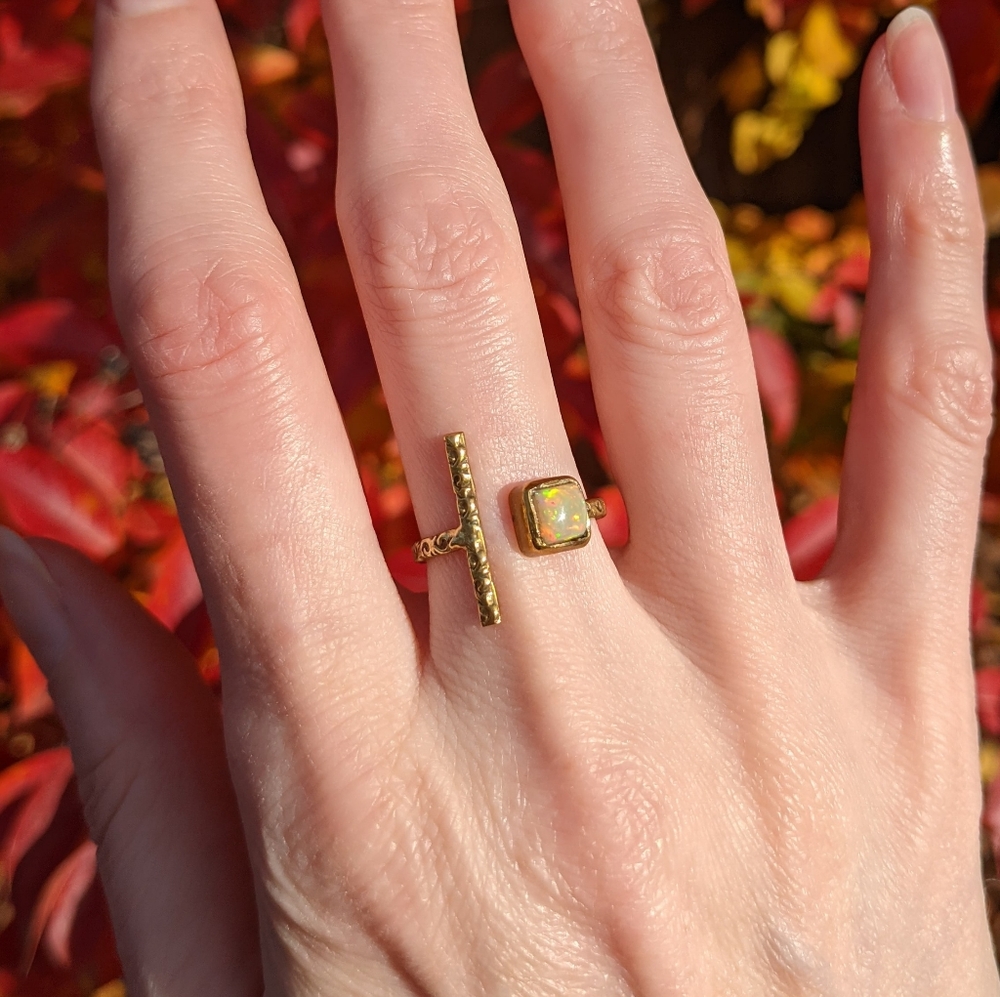 NWT Baizaar Opal Brass Bar Carved Ring, Size 7